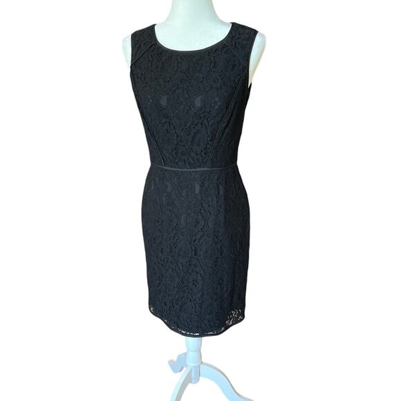 Ann Taylor Dresses & Skirts - Ann Taylor Fitted Lace Cocktail Dress Women's Size 2 Little Black Dress 35”L
